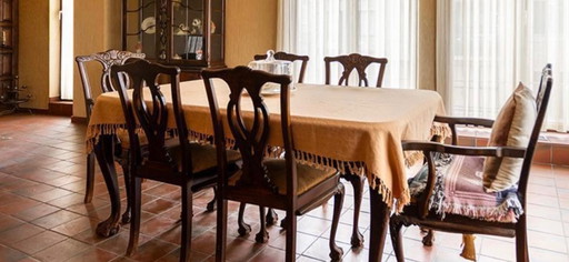 Louis XV eetkamer compleet