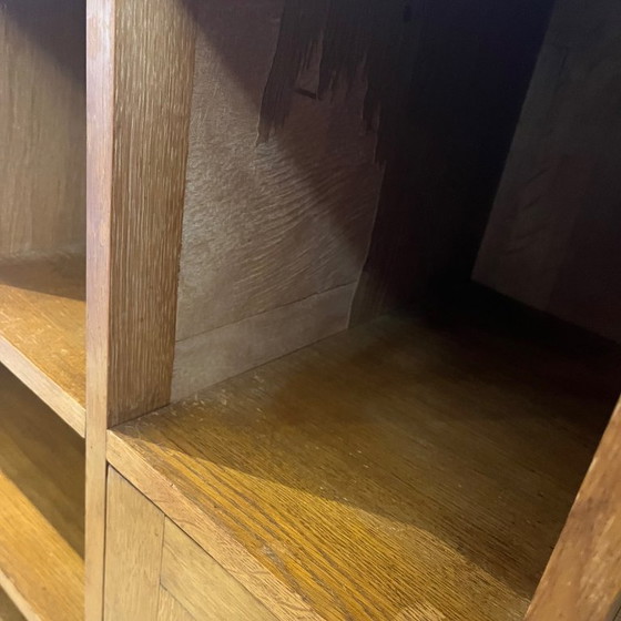 Image 1 of Eiken dressoir uit de naoorlogse/reconstructieperiode, 1940/50