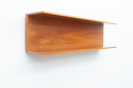 Image 1 of Estante de pared de 100 cm de nogal de Walter Wirz para Wilhelm Renz, años 60