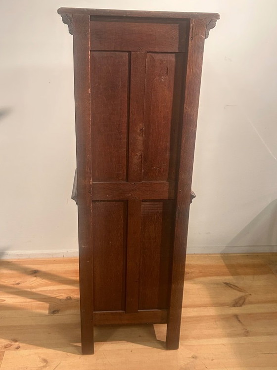 Image 1 of Gotische 1 deurskast 19de eeuw uit eik