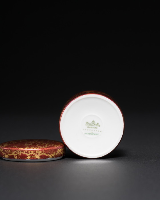 Image 1 of Rosenthal H. Drexler Vase Duo en porcelaine peinte à la main et boîte à couvercle Goldfeuer