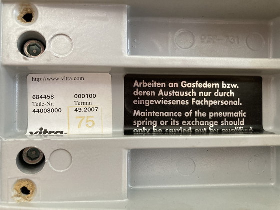 Image 1 of Vitra 04 bureaustoel clone