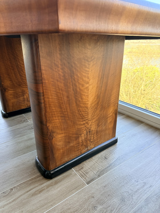 Image 1 of English Art Deco Style Dining Table – London  – Walnut Veneer