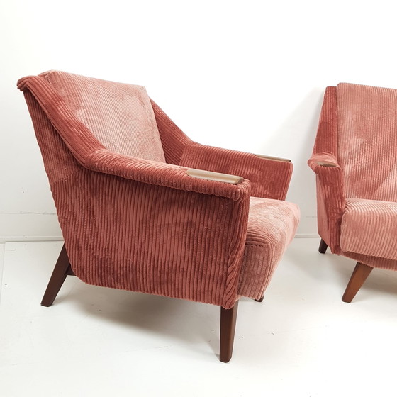 Image 1 of Set vintage di 2 poltrone | recentemente rivestite in costina rosa