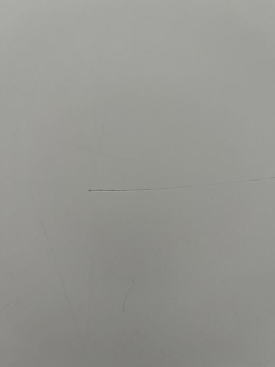 Image 1 of 4 Eames Sideshells und elliptischer Tisch von Hein und Matthson