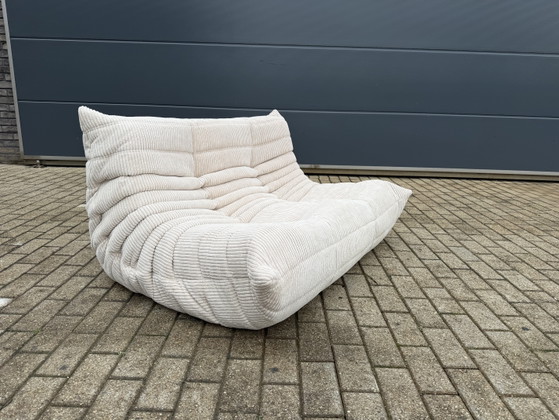 Image 1 of Ligne Roset Togo 2x 2zit in Beige Ribcord (Velours côtelé)