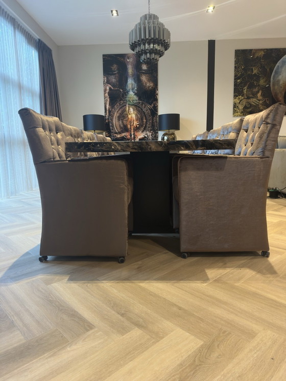 Set da pranzo di lusso Driehoek Meubelen: XL
Tavolo + 10 sedie capitonné, Legno, Marrone (foto 11 di 15)