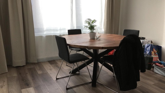 Image 1 of Industrieller Esstisch