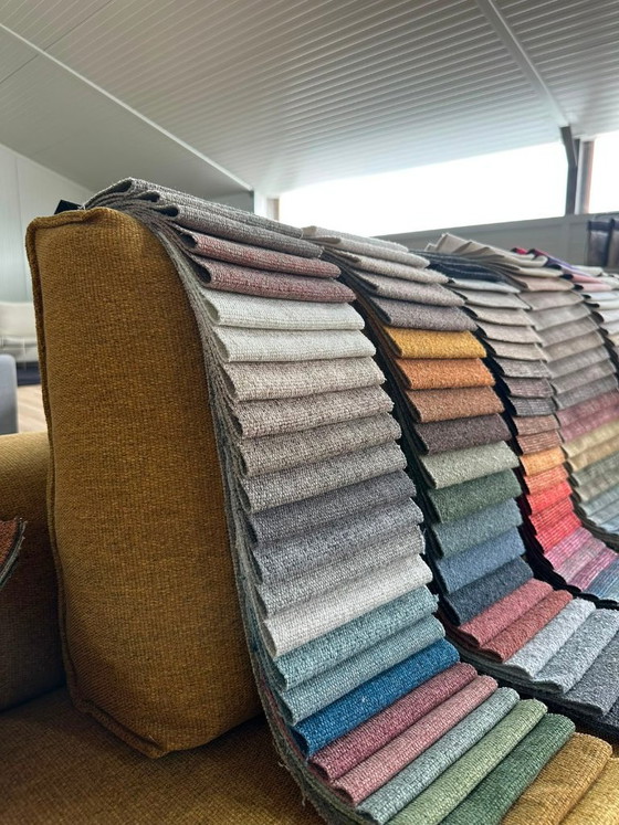 Design on Stock Aikon Lounge 4-Seater Sofa – New Made to Measure – 3-5 seaters, Other (photo 5 of 5)