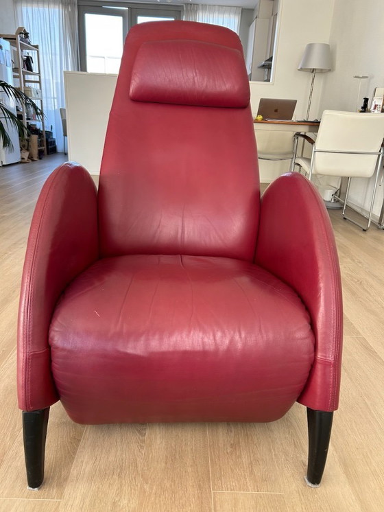 Image 1 of Der Designer-Ledersessel Scudo von Young International