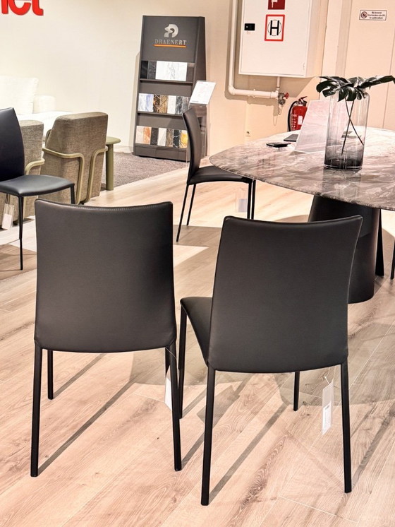 Image 1 of set van 6 design stoelen Nobile van Draenert