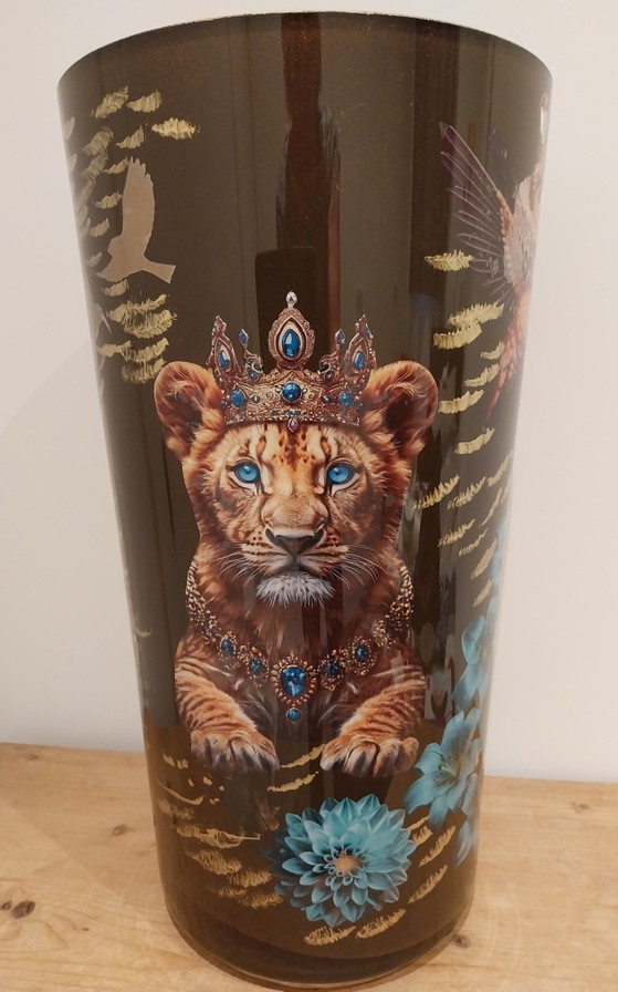 Image 1 of Grand vase en verre décoré