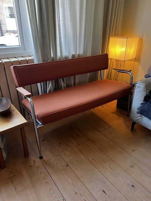 Oranje (eettafel) bankje