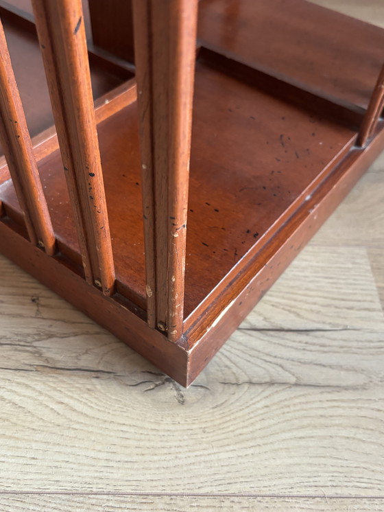 Image 1 of Antieke boekenmolen