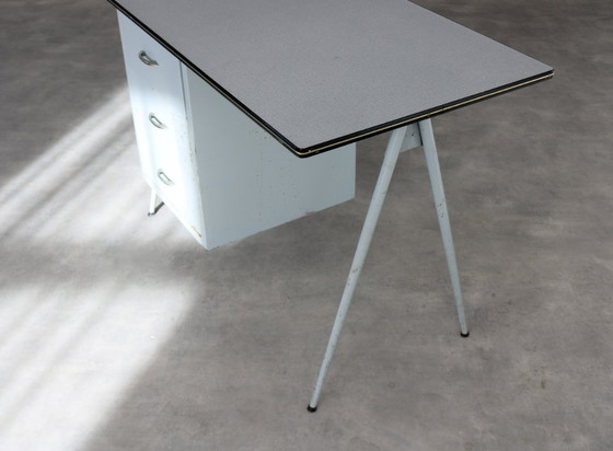 Image 1 of Scrivania industriale vintage