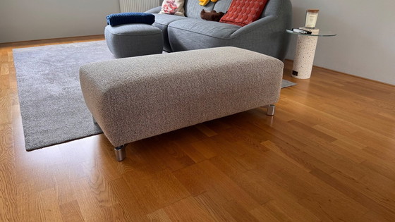 Image 1 of Leolux Faya Lobi poggiapiedi/pouf (tessuto Mondo Forum)