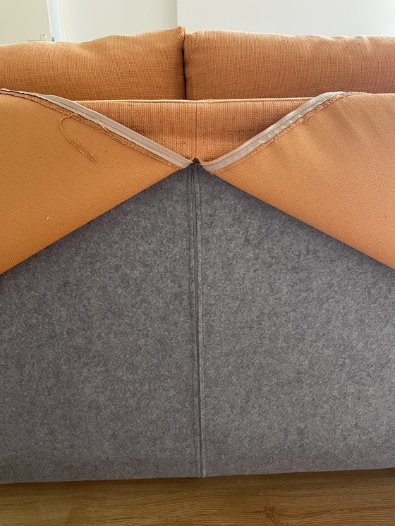 Image 1 of 3 Zitsbank avec Afneembare Bekleding. Couleur terre