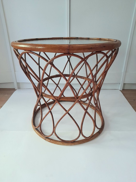 Image 1 of Petite table d'appoint en rotin 70s