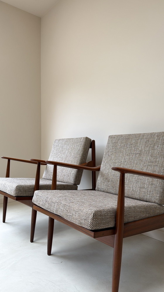 Image 1 of Twee Vintage Deense Teak Houten Fauteuils