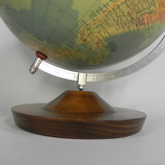Image 1 of Rath Globe of papier-mâché on a wooden base, 1975