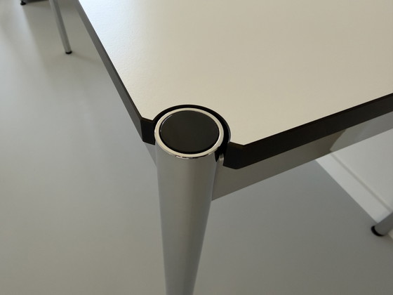 Image 1 of USM Haller-tafel