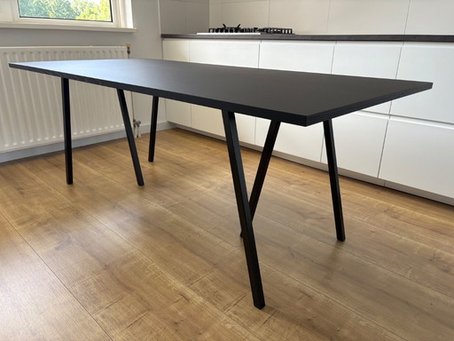 HAY Loop Stand Table