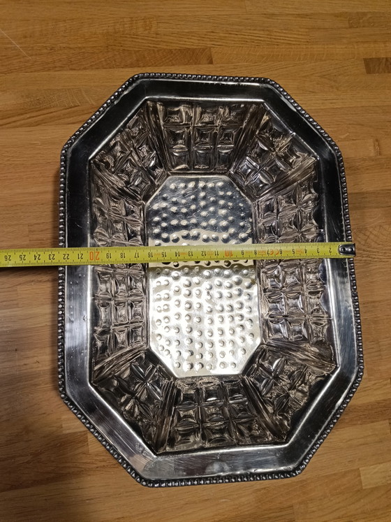Image 1 of Vintage achthoekige metalen fruitschaal | Decoratief middelpunt in mid-century stijl