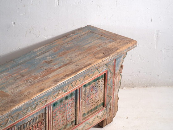 Antique carved and polychrome low sideboard in fir wood – China, circa 1930 – Iron (photo 24 of 40)