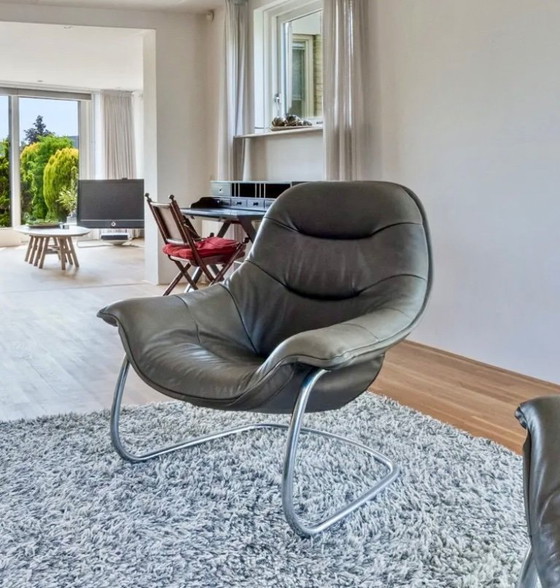 Image 1 of 2 bellissime poltrone "Tobias" dell'etichetta Van den Berg Gerard van den Berg