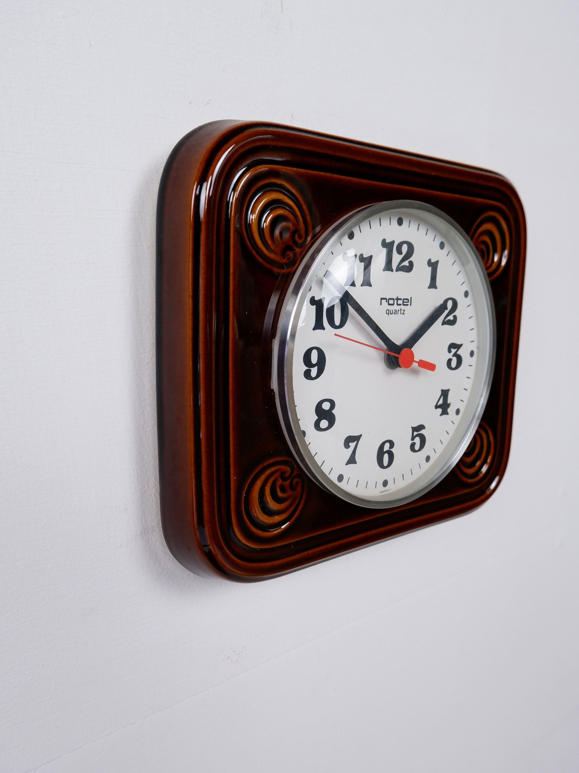 Emes Rotel ceramic wall clock WGermany €75 Whoppah