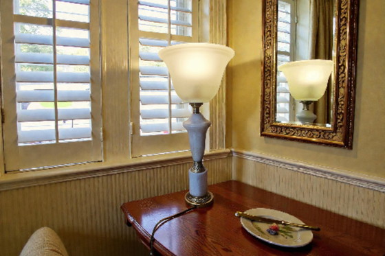 Image 1 of Vintage Neo-Empire style lamp - Marble and Brass