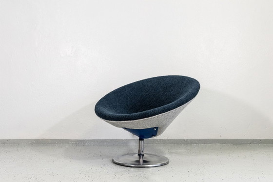 Ruimtevaartfauteuil in kegelvorm, Duitsland, jaren 70 – Textile (photo 7 of 13)