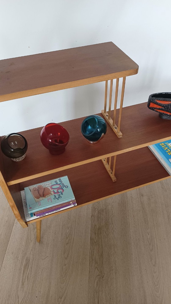 Image 1 of Vrijstaand vintage vijftiger jaren kastje