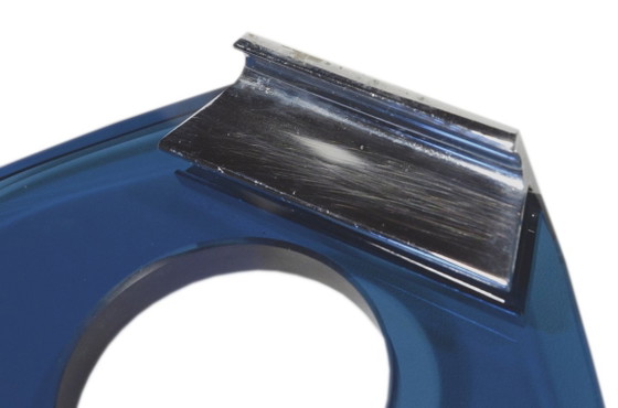 Blaues Becherregal (und passender blauer Becher), B 15,5 x T 11 cm, zugeschrieben Fontana Arte, 1970 (photo 3 of 5)