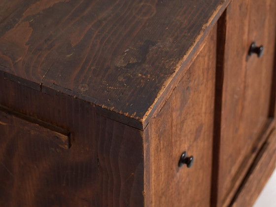 Antique Japanese cedar mizuya ko-dansu furniture, Meiji-Taishō period (c. ) #39 – Storage cabinet, Cast Iron (photo 16 of 40)