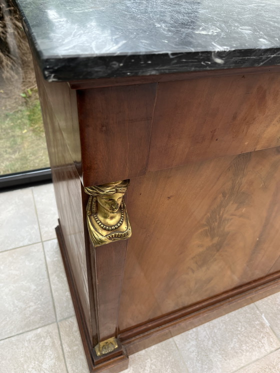 Image 1 of Mobile antico in stile Impero con piano in marmo