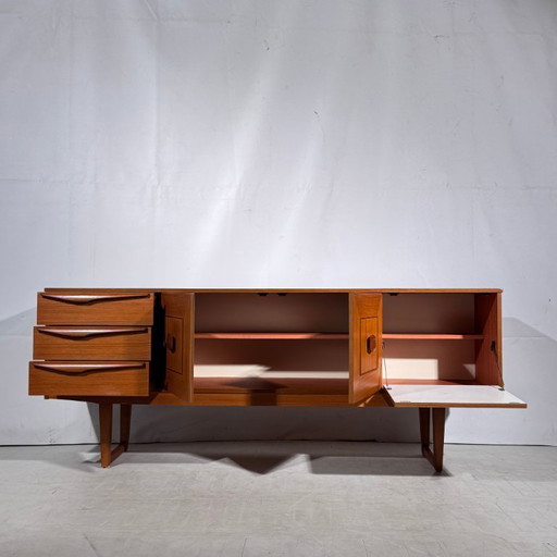 Stonehill “Stateroom” Dressoir, Verenigd Koninkrijk, jaren 70