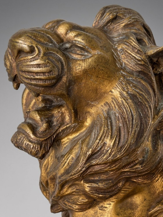 KRAKOWKI — León rugiendo sobre su roca, importante Esculturas de bronce artístico y roca (28,3 kg) – Stone (photo 5 of 21)