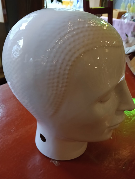 Image 1 of Porcelain mannequin head - sleek and timeless