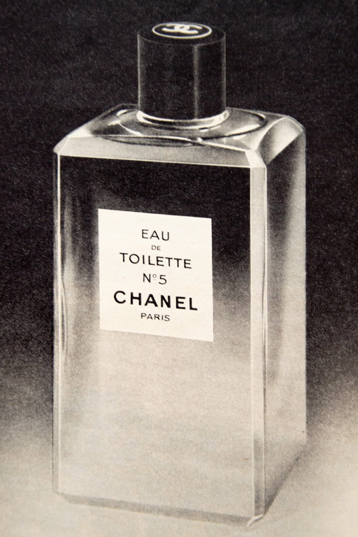 Originele Vintage Chanel Eau de Toilette No. 5 Reclameposter 1960 / Niet ingelijst / 32x24cm / Goede staat / Geen herdruk