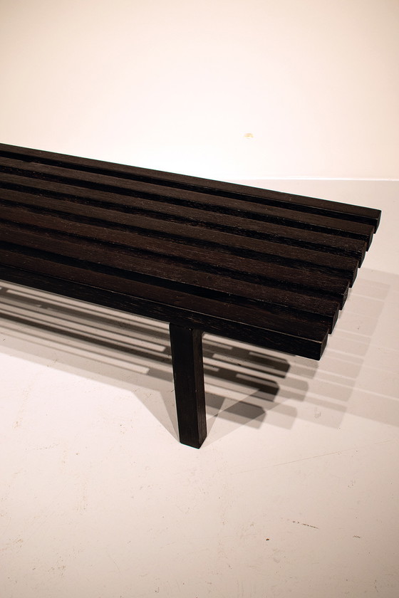 Image 1 of Banco de listones de mediados de siglo