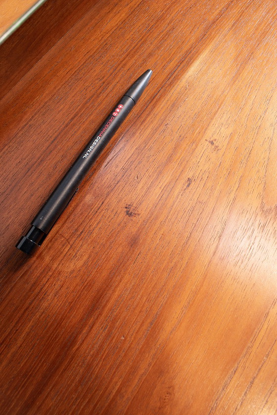 Image 1 of Svend Aage Madsen kaptafel