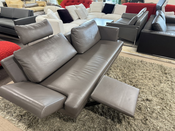 Image 1 of Entretiempo Liv