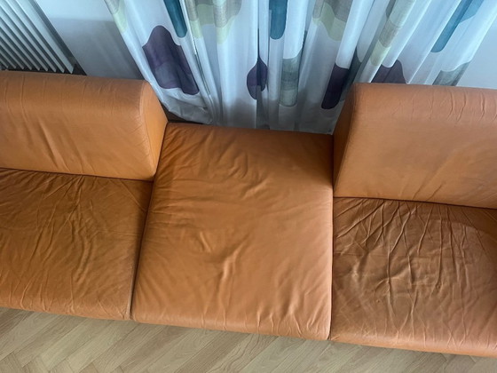 Image 1 of Reflex Artifort modulebank in cognackleurig leer 3-zits design Toine van den Heuvel