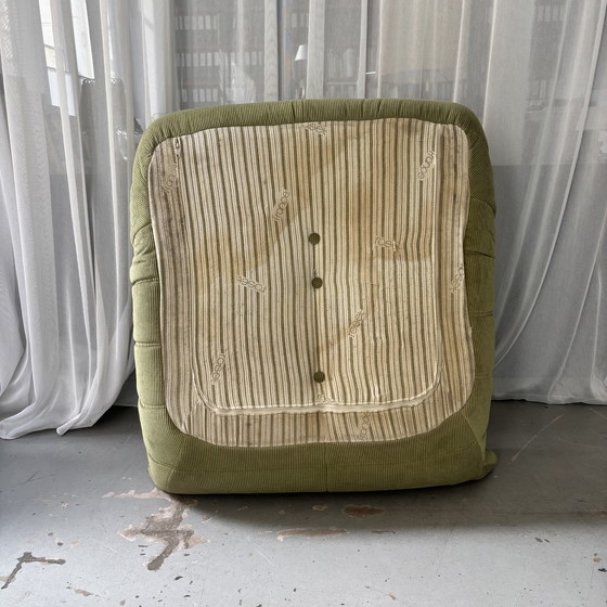 Image 1 of Poltrona Togo disegnata da Michel Ducaroy per Ligne Roset