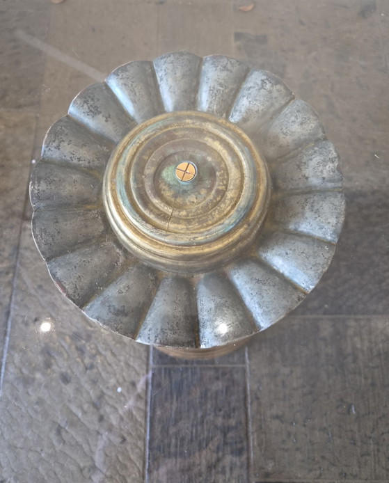 Beautiful Italian Side table – CHELINI, Wood, Glass (photo 3 of 8)