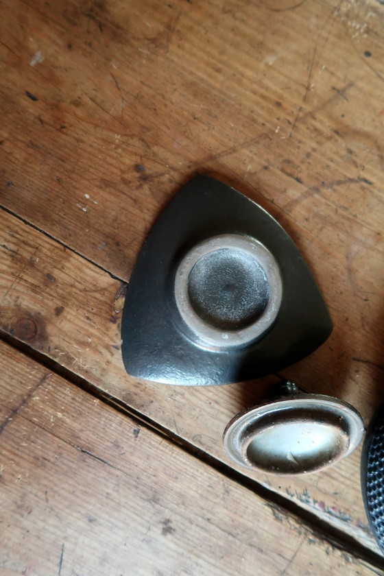 Image 1 of Teiera vintage in ghisa con decorazione a rilievo, stile giapponese Tetsubin, con sottopentola - 2C31