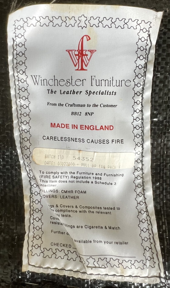 Image 1 of Chesterfield voeten kruk Queen Ann 