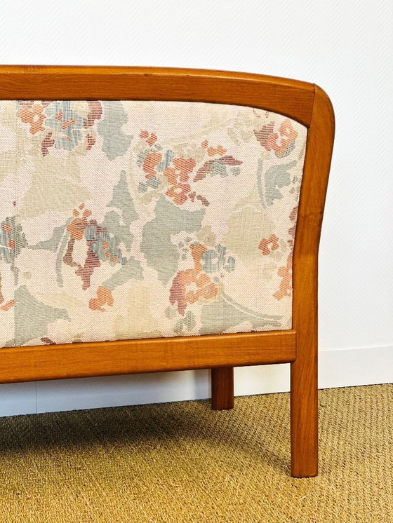 Image 1 of Banquette danoise en teck et tissu floral par Dyrlund, Danemark, 1960s