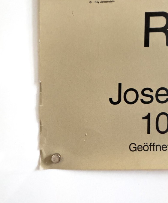 Image 1 of 🍇 Roy Lichtenstein: Stilleven met kristallen schaal – 1982 – Originele A1 tentoonstellingsposter | 84,1 × 59,4 cm | Duitsland